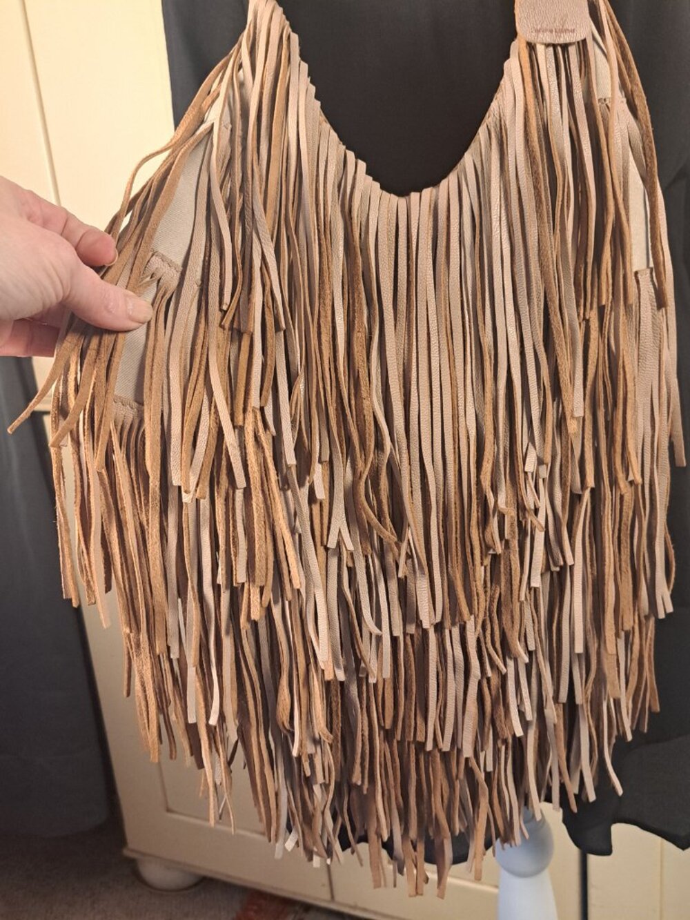 Lost & Found Tan Fringe Genuine Leather Shoulder Boho Gold Chain Handbag - Picture 8 of 16